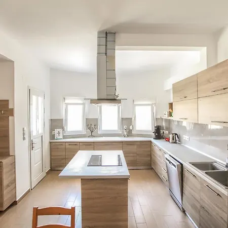 Meteora's Secret Garden House#1