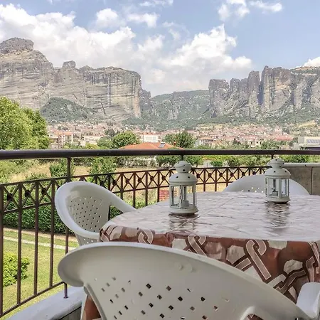 Vilă Meteora's Secret Garden House#1 *