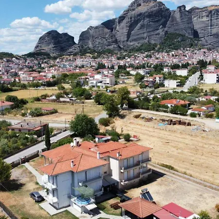 Meteora's Secret Garden House#1 Villa