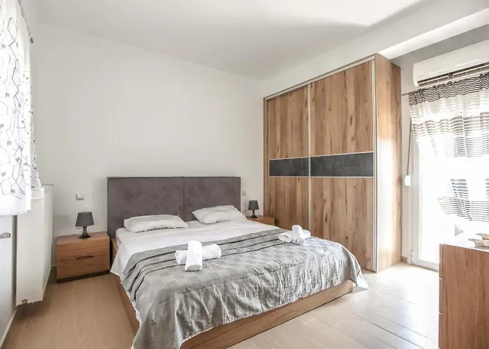 Villa Meteora's Secret Garden House#1 *