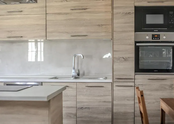 Meteora's Secret Garden House#1 *